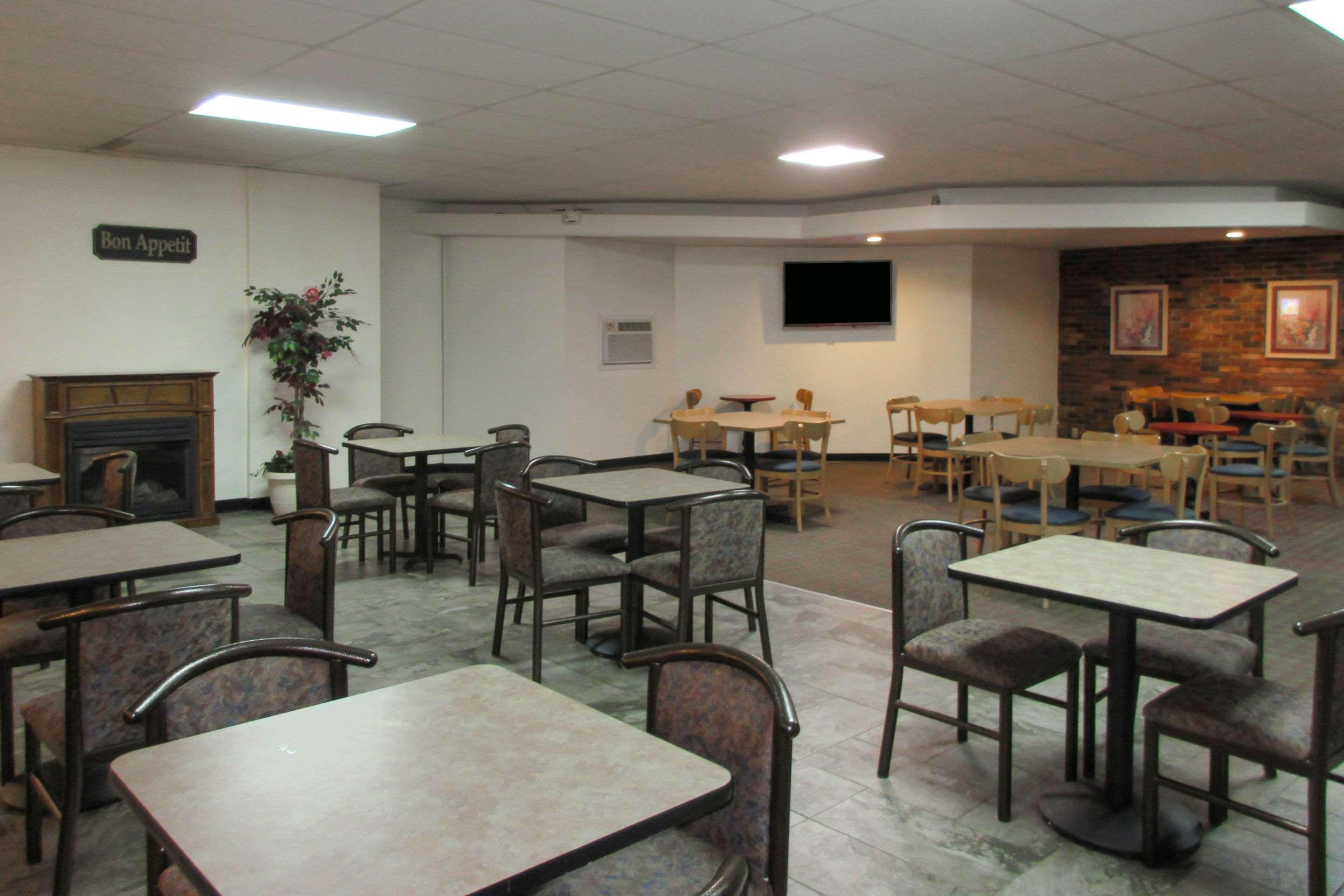 Days Inn By Wyndham Erie Kearsarge Ngoại thất bức ảnh