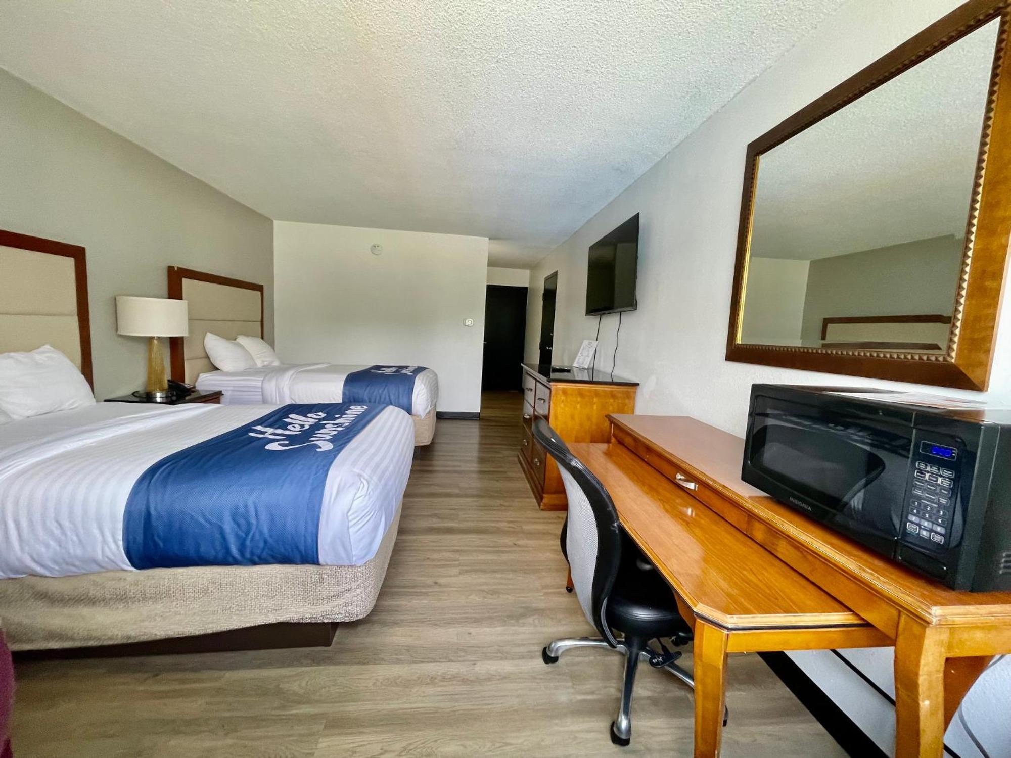Days Inn By Wyndham Erie Kearsarge Ngoại thất bức ảnh