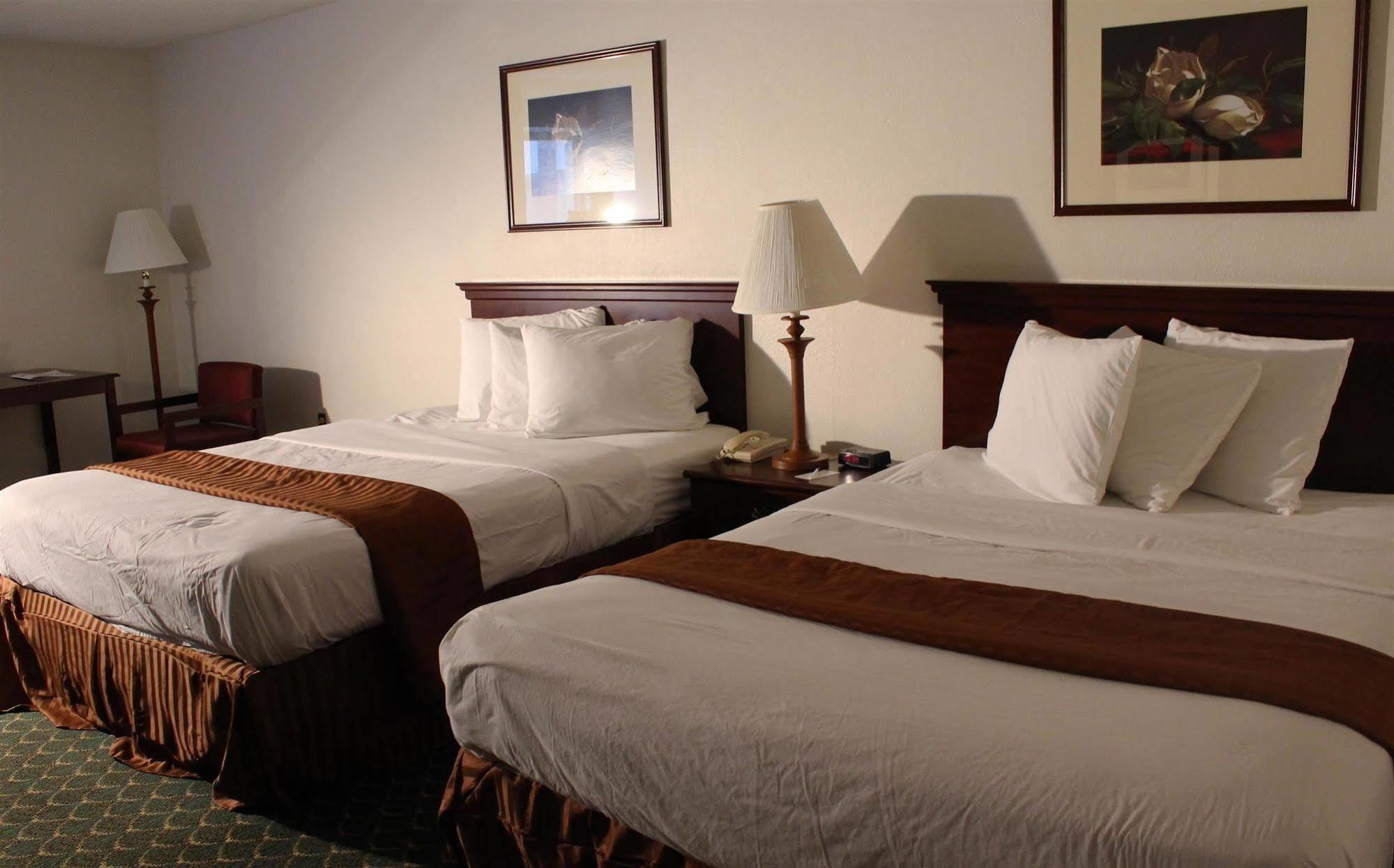 Days Inn By Wyndham Erie Kearsarge Ngoại thất bức ảnh